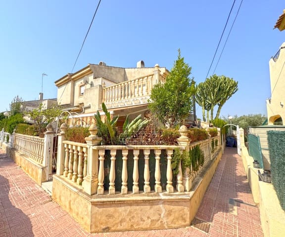 3 soverom Hus til salgs i La Marina, Elche / Elx med svømmebasseng - € 142 000 (Ref: 9172064)