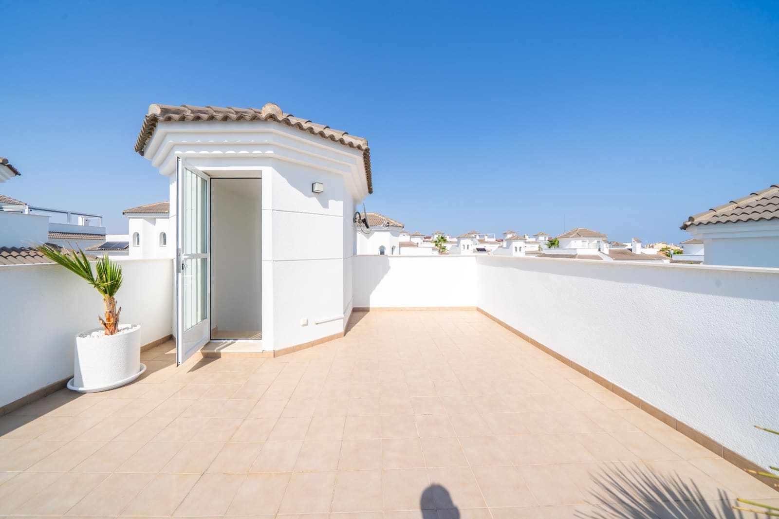 2 slaapkamer Villa te koop in La Marina met zwembad - € 278.000 (Ref: 9172244)