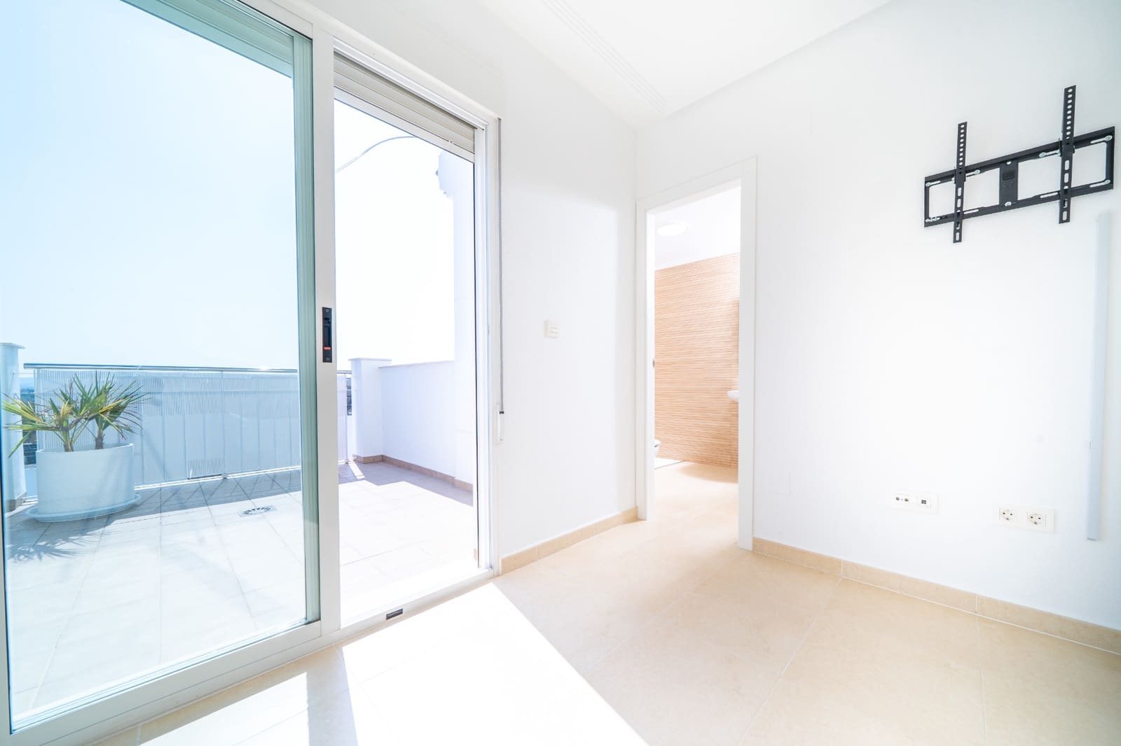 2 slaapkamer Villa te koop in La Marina met zwembad - € 278.000 (Ref: 9172244)