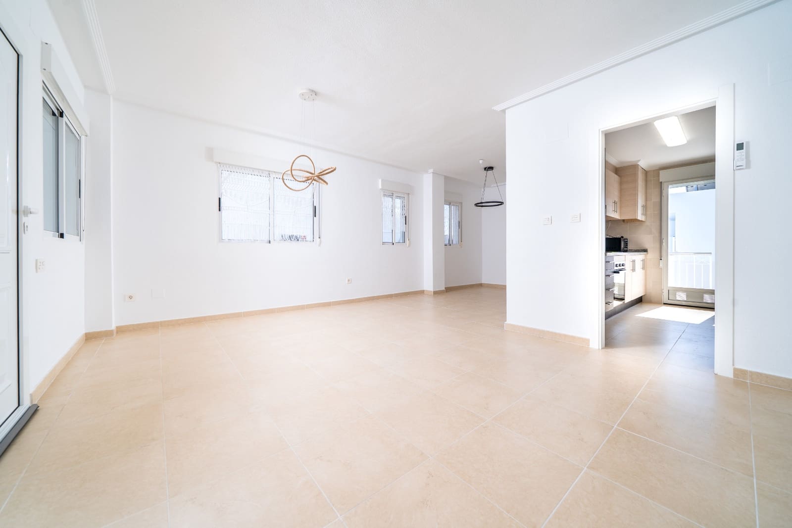 2 slaapkamer Villa te koop in La Marina met zwembad - € 278.000 (Ref: 9172244)