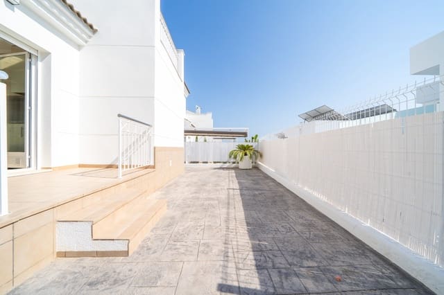 2 bedroom Villa for sale in La Marina, Elche / Elx with pool - € 278,000 (Ref: 9172244)