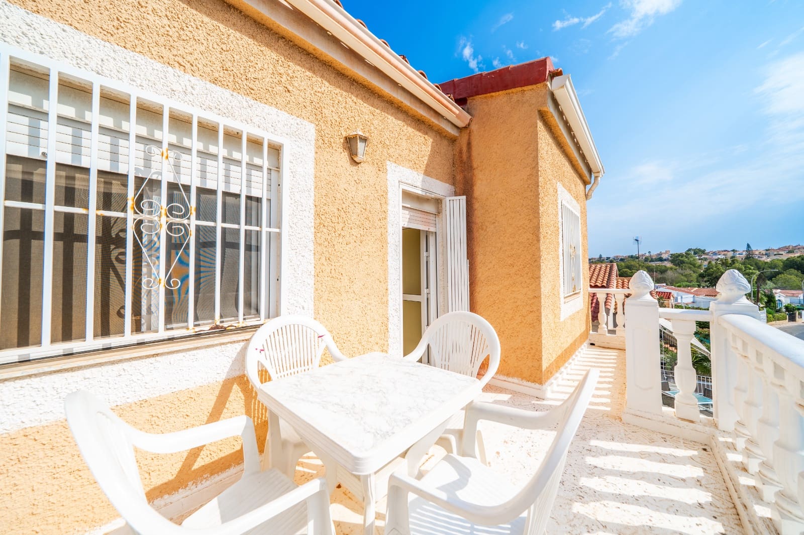 5 sovrum Villa till salu i La Marina med pool - 225 000 € (Ref: 9185913)