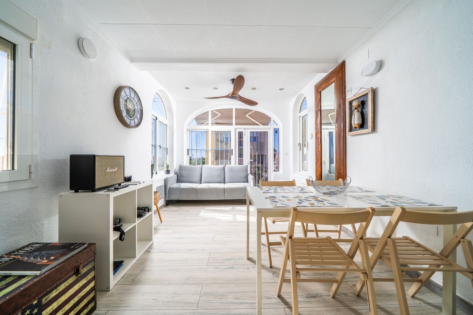 2 Zimmer Villa zu verkaufen in La Marina mit Pool - 239.000 € (Ref: 9205578)