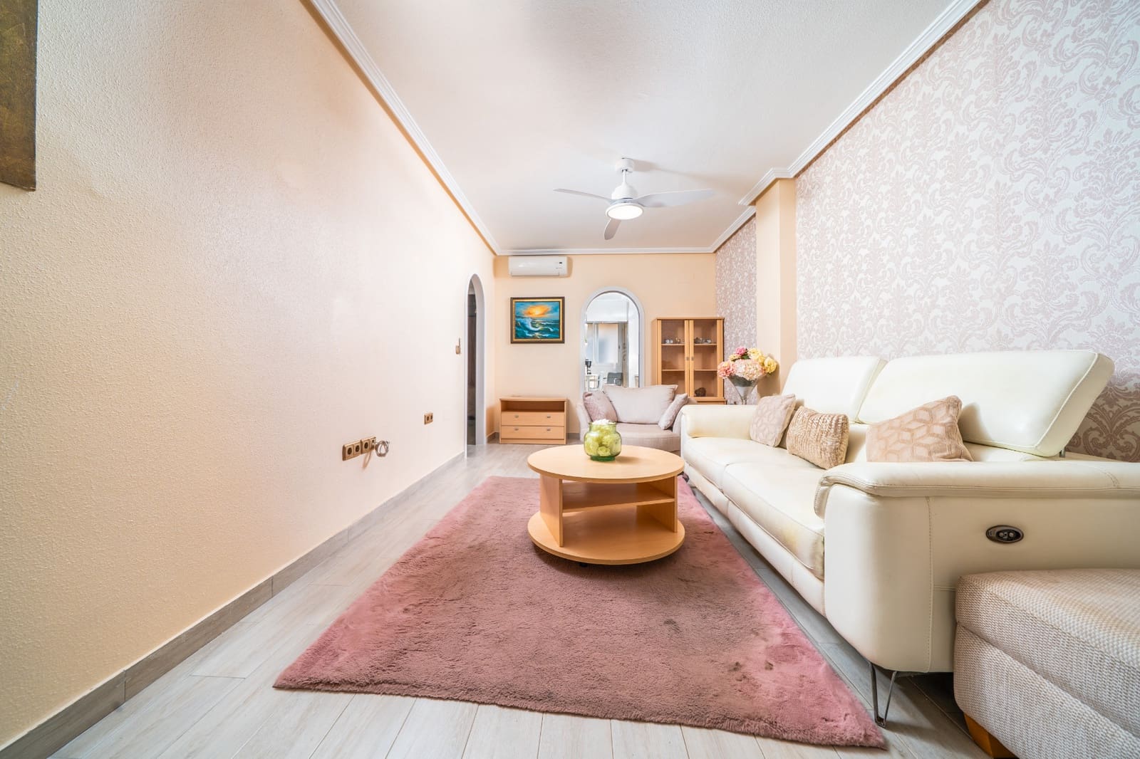 2 Zimmer Apartment zu verkaufen in El Pinet mit Pool - 220.000 € (Ref: 9235493)