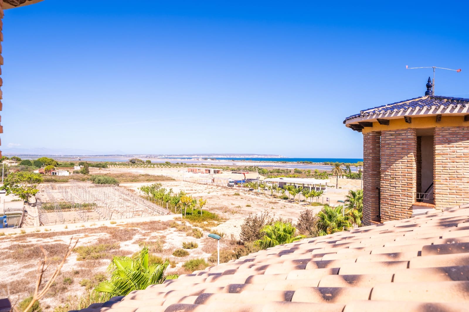 2 Zimmer Apartment zu verkaufen in El Pinet mit Pool - 220.000 € (Ref: 9235493)