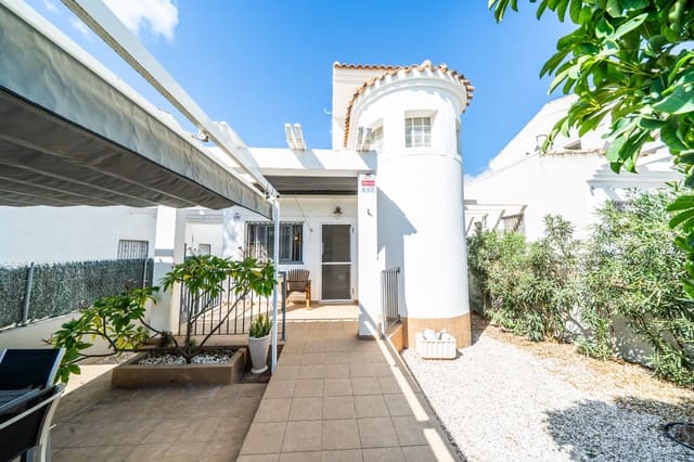 3 chambre Villa/Maison à vendre à La Marina, Elche / Elx avec piscine - 265 000 € (Ref: 9237275)