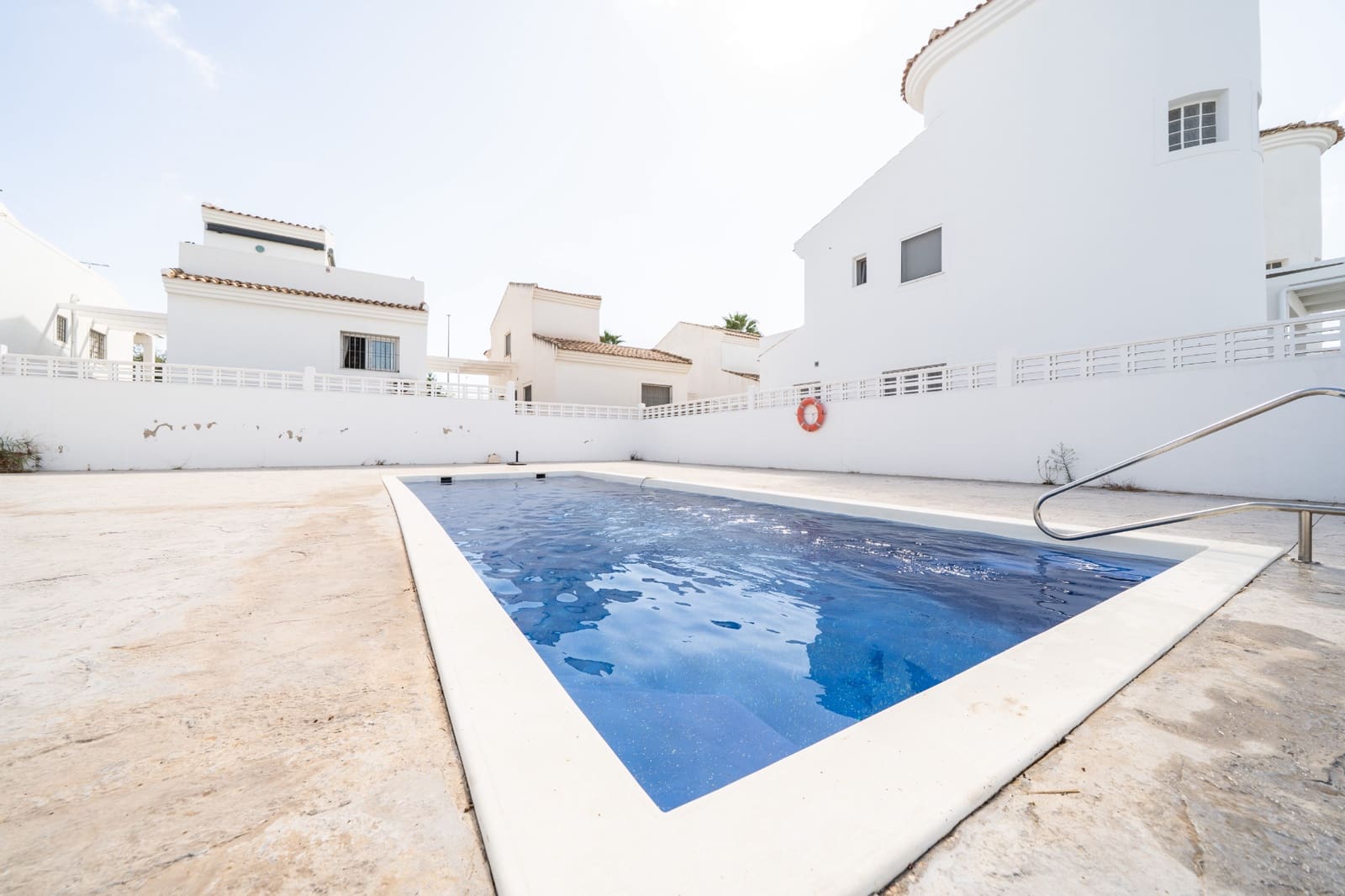 3 chambre Villa/Maison à vendre à La Marina avec piscine - 265 000 € (Ref: 9237275)