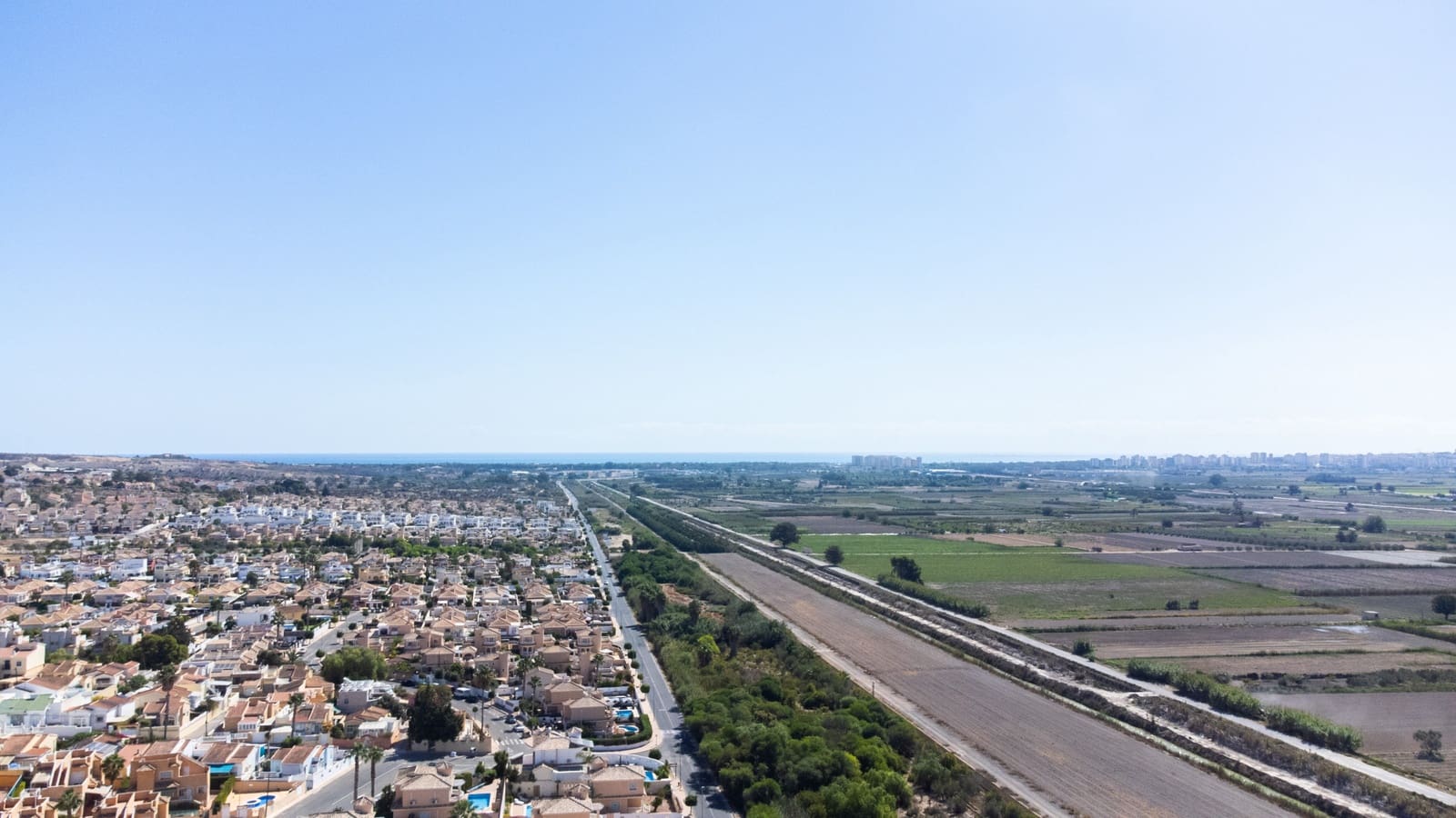 3 chambre Villa/Maison à vendre à La Marina avec piscine - 265 000 € (Ref: 9237275)