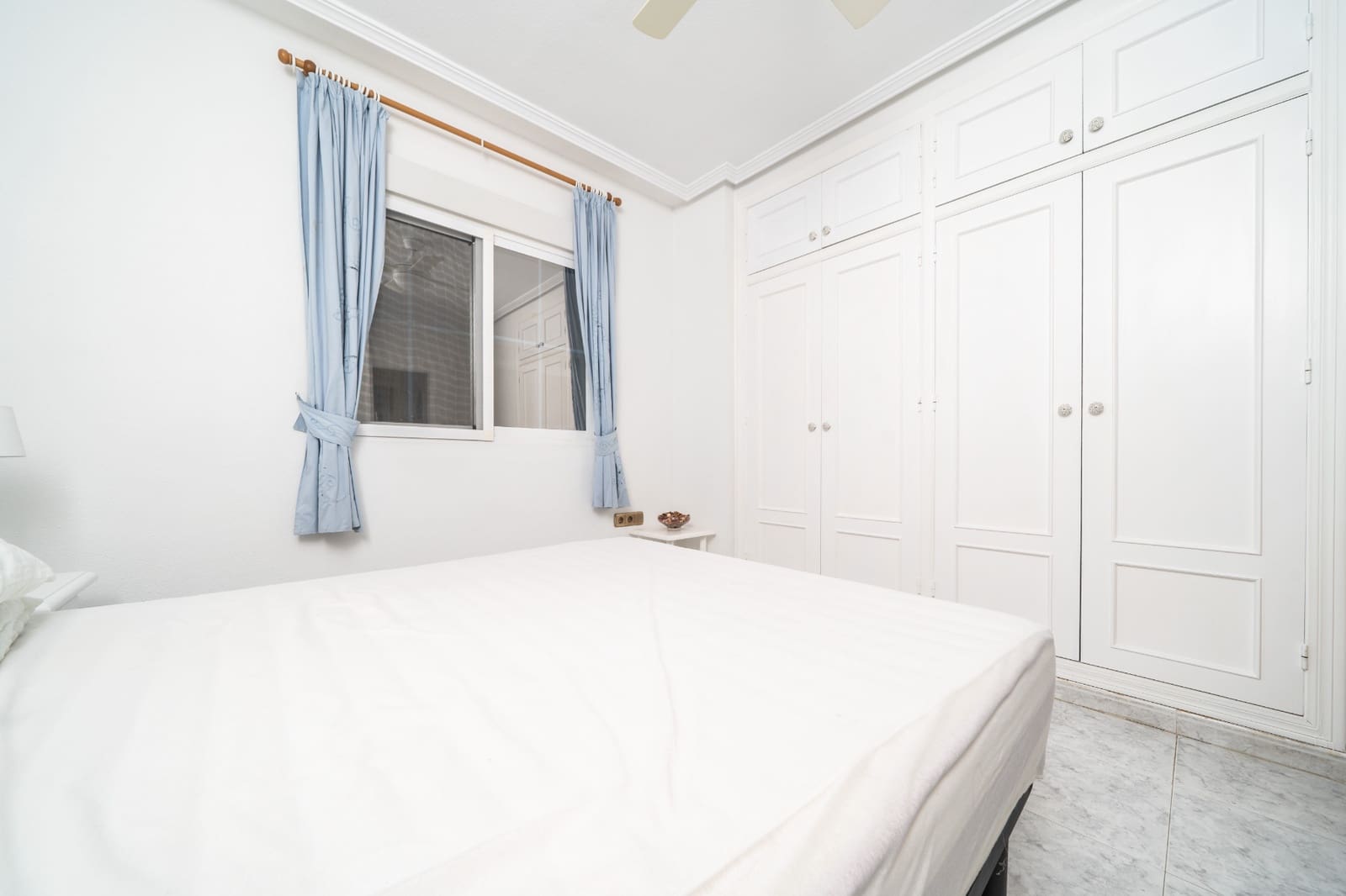 2 bedroom Apartment for sale in La Marina with pool - € 169,000 (Ref: 9271784)