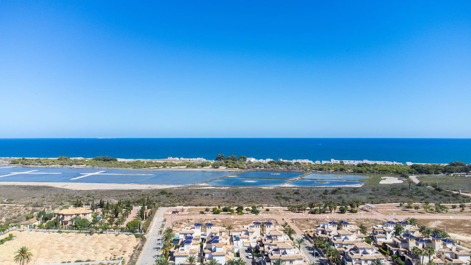 2 bedroom Apartment for sale in La Marina with pool - € 169,000 (Ref: 9271784)