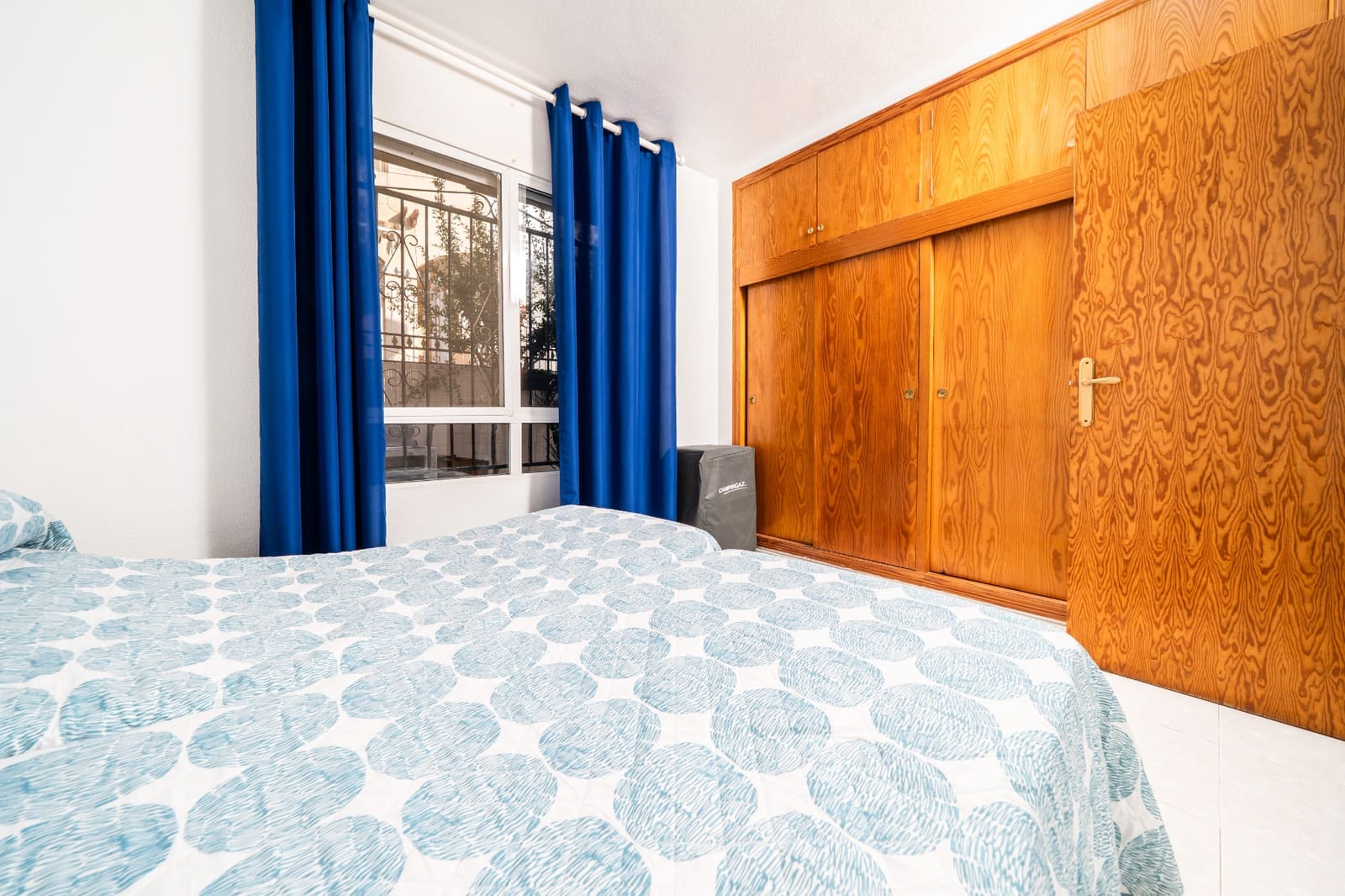 4 slaapkamer Rijtjeshuis te koop in La Marina met zwembad - € 179.000 (Ref: 9289589)