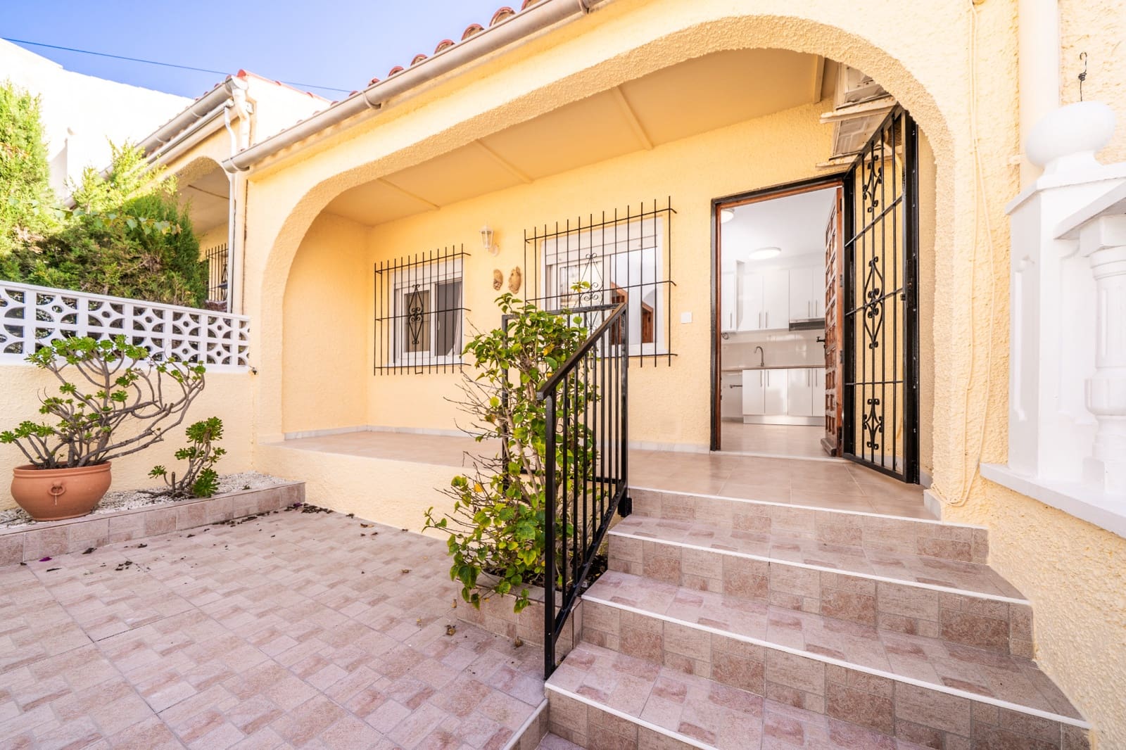 1 chambre Villa/Maison Mitoyenne à vendre à La Marina - 87 500 € (Ref: 9312081)