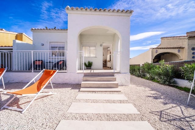 2 slaapkamer Villa te koop in La Marina, Elche / Elx - € 218.500 (Ref: 9340236)