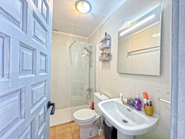 2 bedroom Townhouse for sale in La Marina, Elche / Elx - € 98,000 (Ref: 9354017)