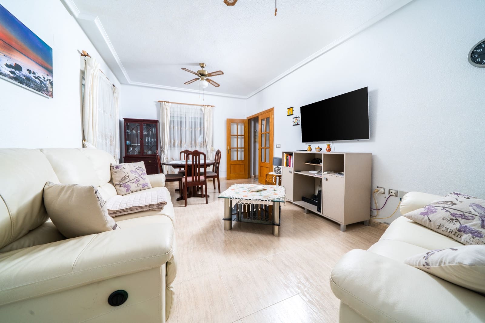 3 slaapkamer Villa te koop in La Marina met zwembad - € 420.000 (Ref: 9357800)