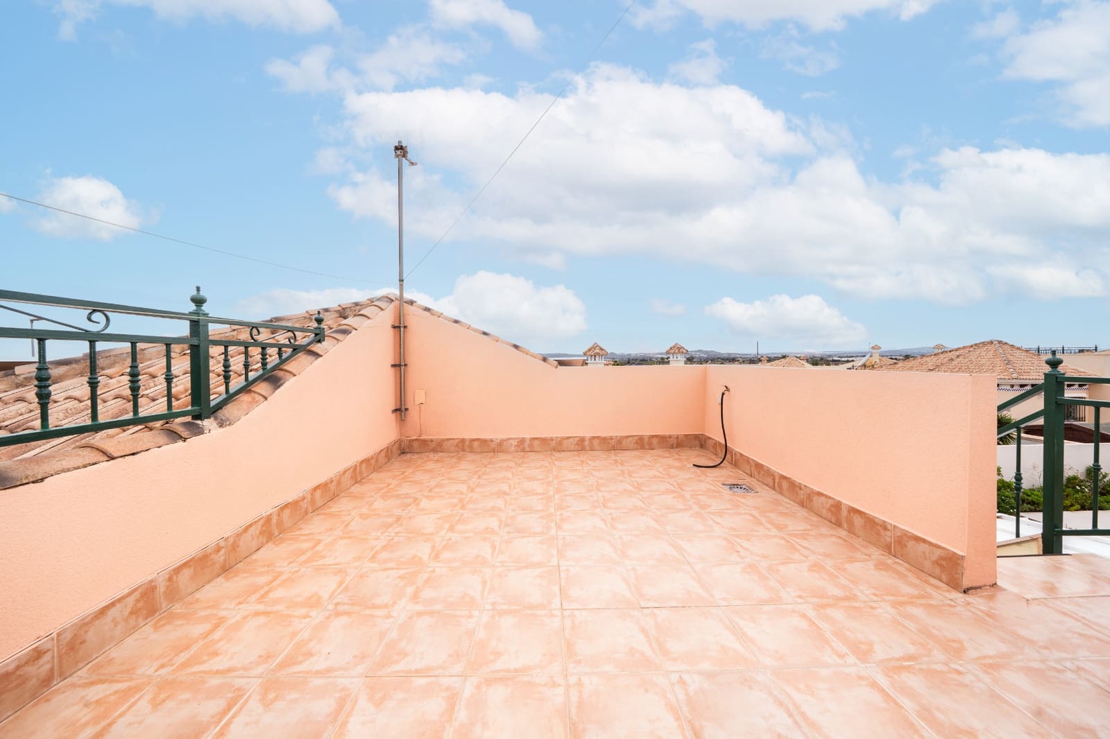 3 slaapkamer Villa te koop in La Marina met zwembad - € 420.000 (Ref: 9357800)