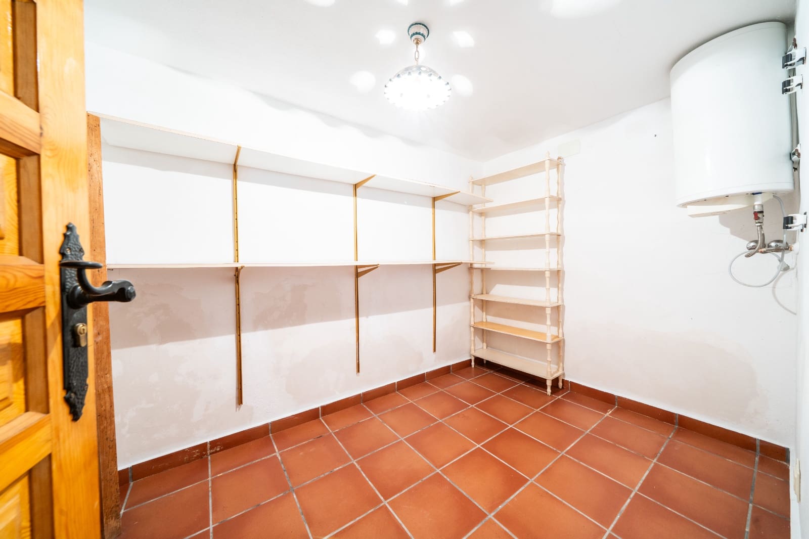 4 makuuhuone Huvila myytävänä paikassa La Marina - 210 000 € (Ref: 9360838)