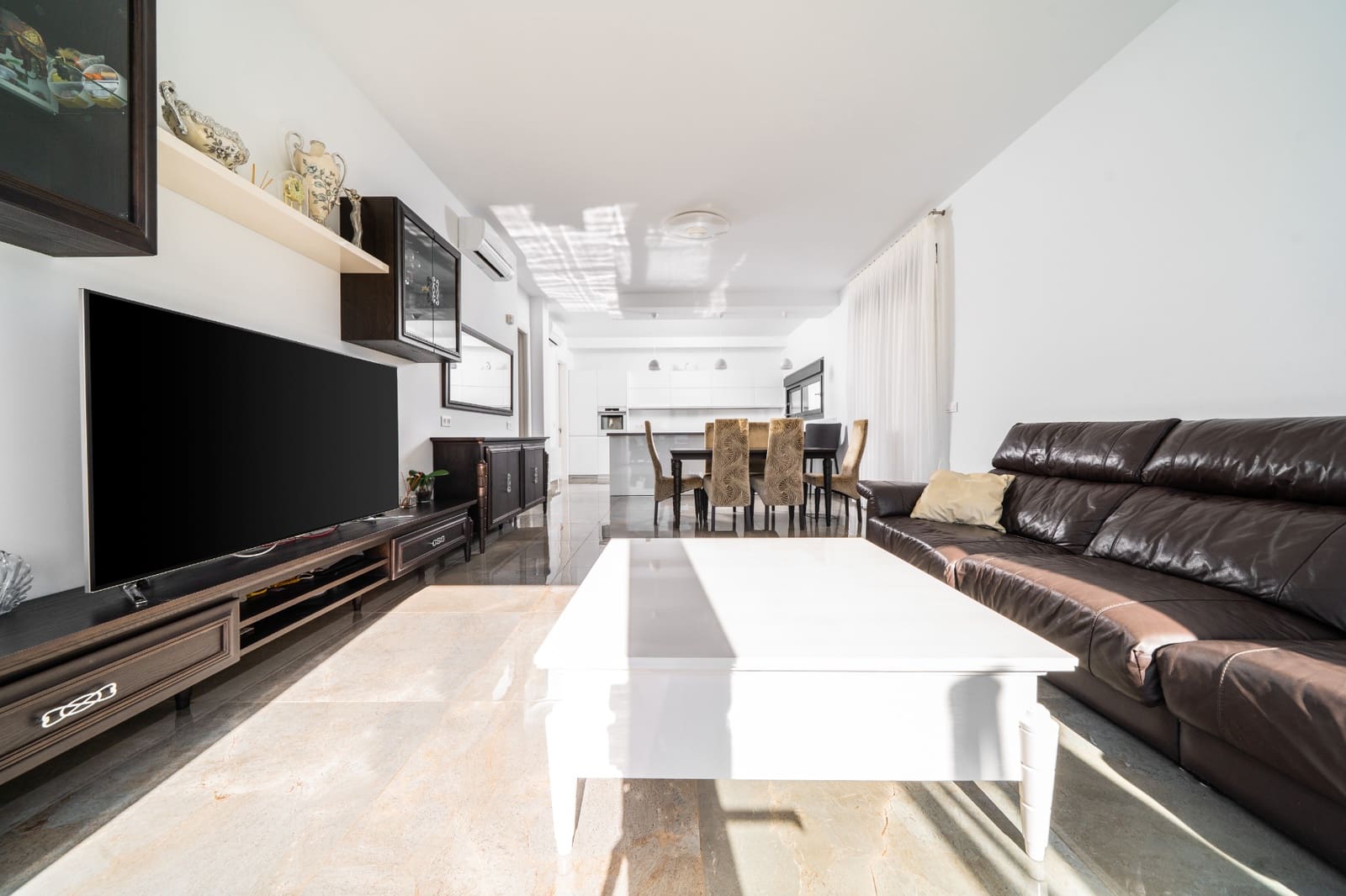 7 chambre Villa/Maison à vendre à La Marina avec piscine - 1 491 600 € (Ref: 9369207)