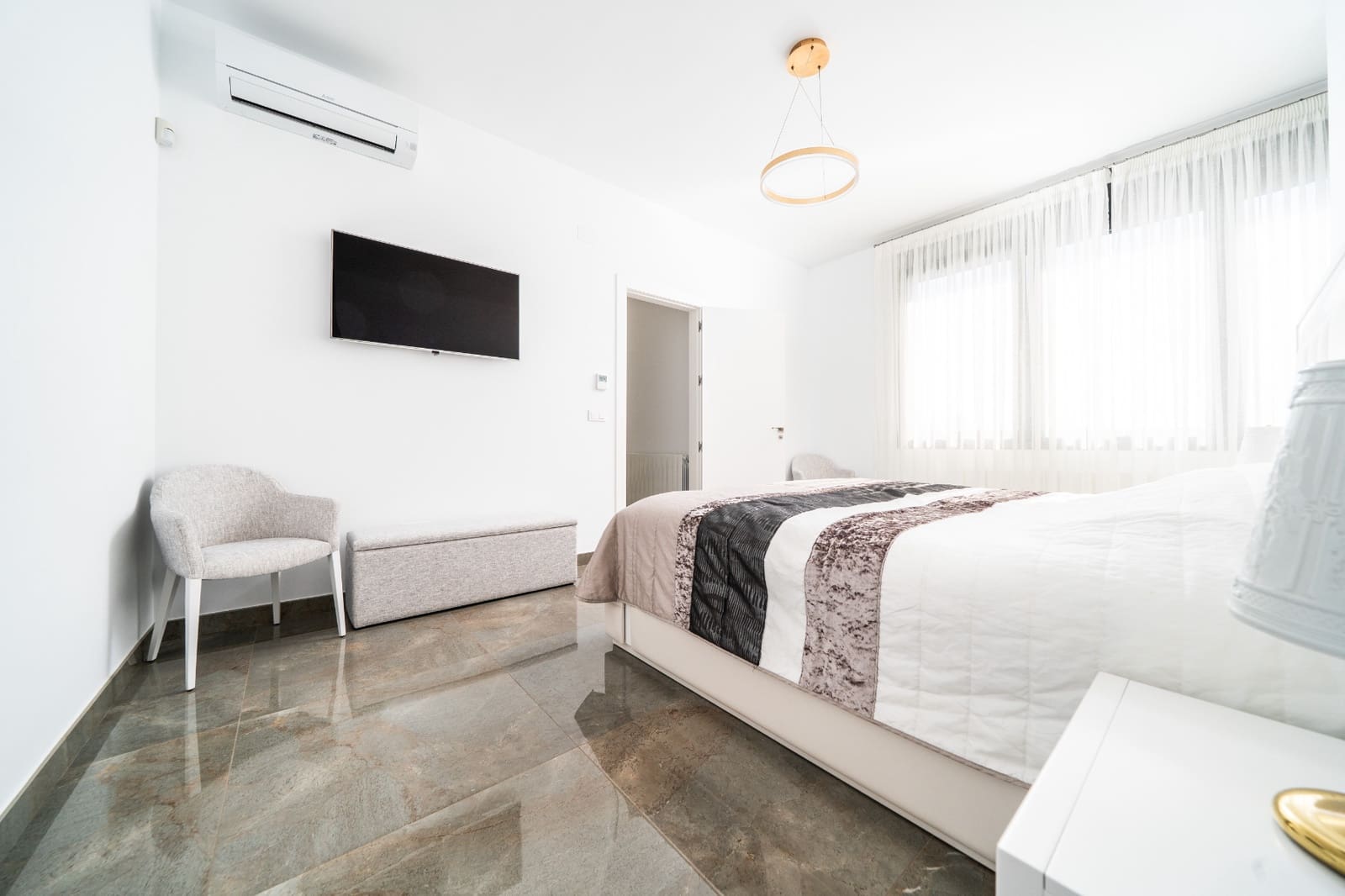 7 chambre Villa/Maison à vendre à La Marina avec piscine - 1 491 600 € (Ref: 9369207)