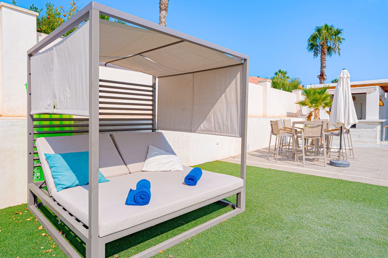 5 slaapkamer Villa te koop in La Marina met zwembad garage - € 795.000 (Ref: 9374376)