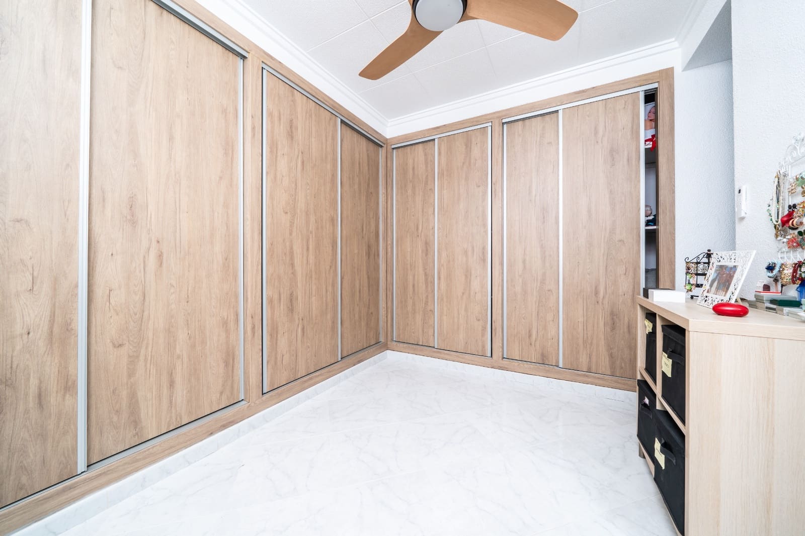 3 slaapkamer Villa te koop in La Marina met zwembad garage - € 595.000 (Ref: 9397039)