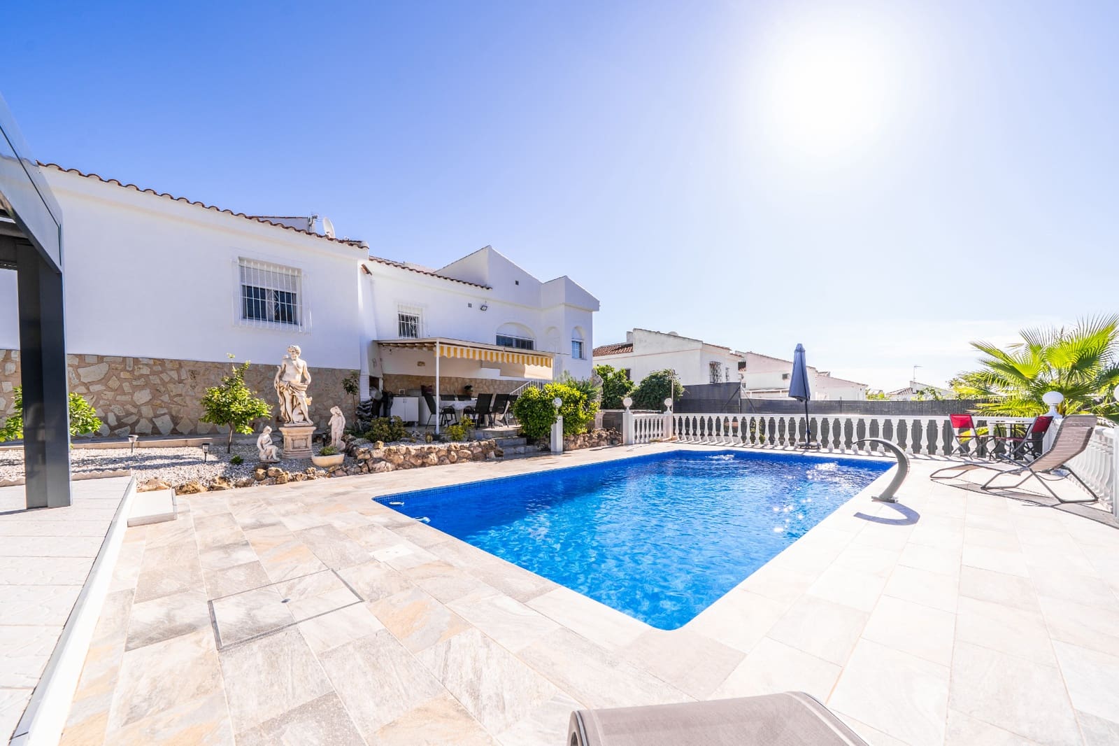 3 slaapkamer Villa te koop in La Marina met zwembad garage - € 595.000 (Ref: 9397039)