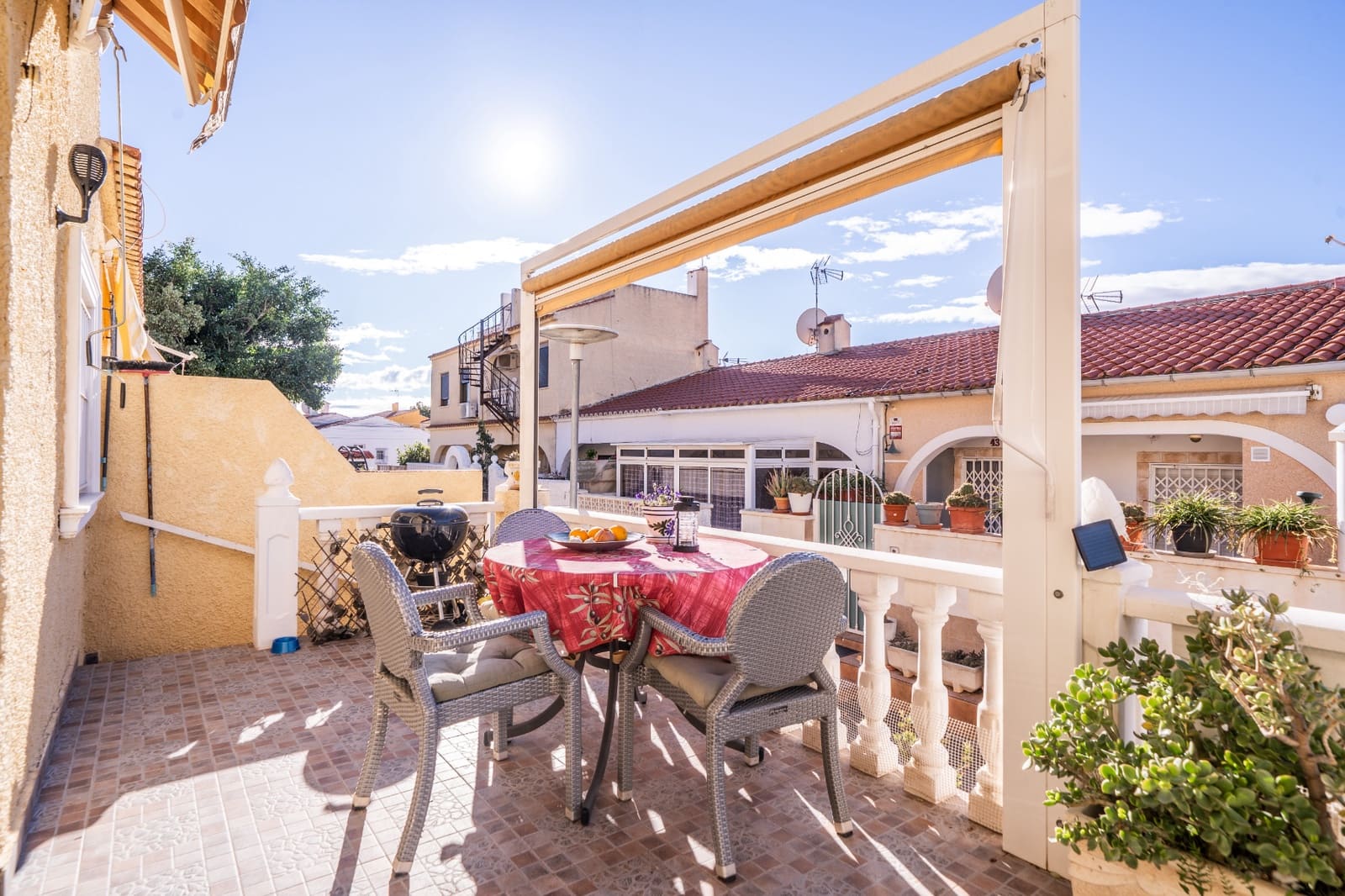 2 bedroom Townhouse for sale in La Marina - € 149,000 (Ref: 9414838)