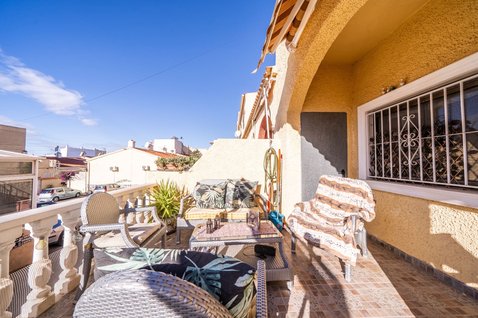 2 bedroom Townhouse for sale in La Marina - € 149,000 (Ref: 9414838)