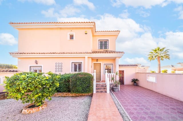 4 soverom Villa til salgs i La Marina, Elche / Elx med svømmebasseng - € 367 000 (Ref: 9426436)