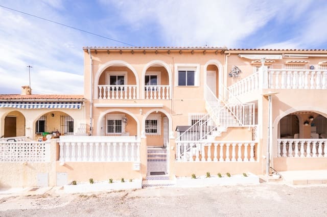 4 soveværelse Byhus til salg i La Marina, Elche / Elx - € 165.000 (Ref: 9445472)