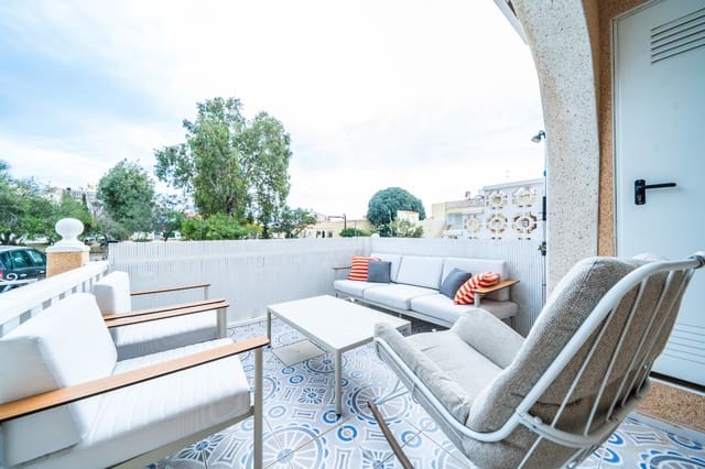 4 soveværelse Byhus til salg i La Marina, Elche / Elx - € 165.000 (Ref: 9445472)