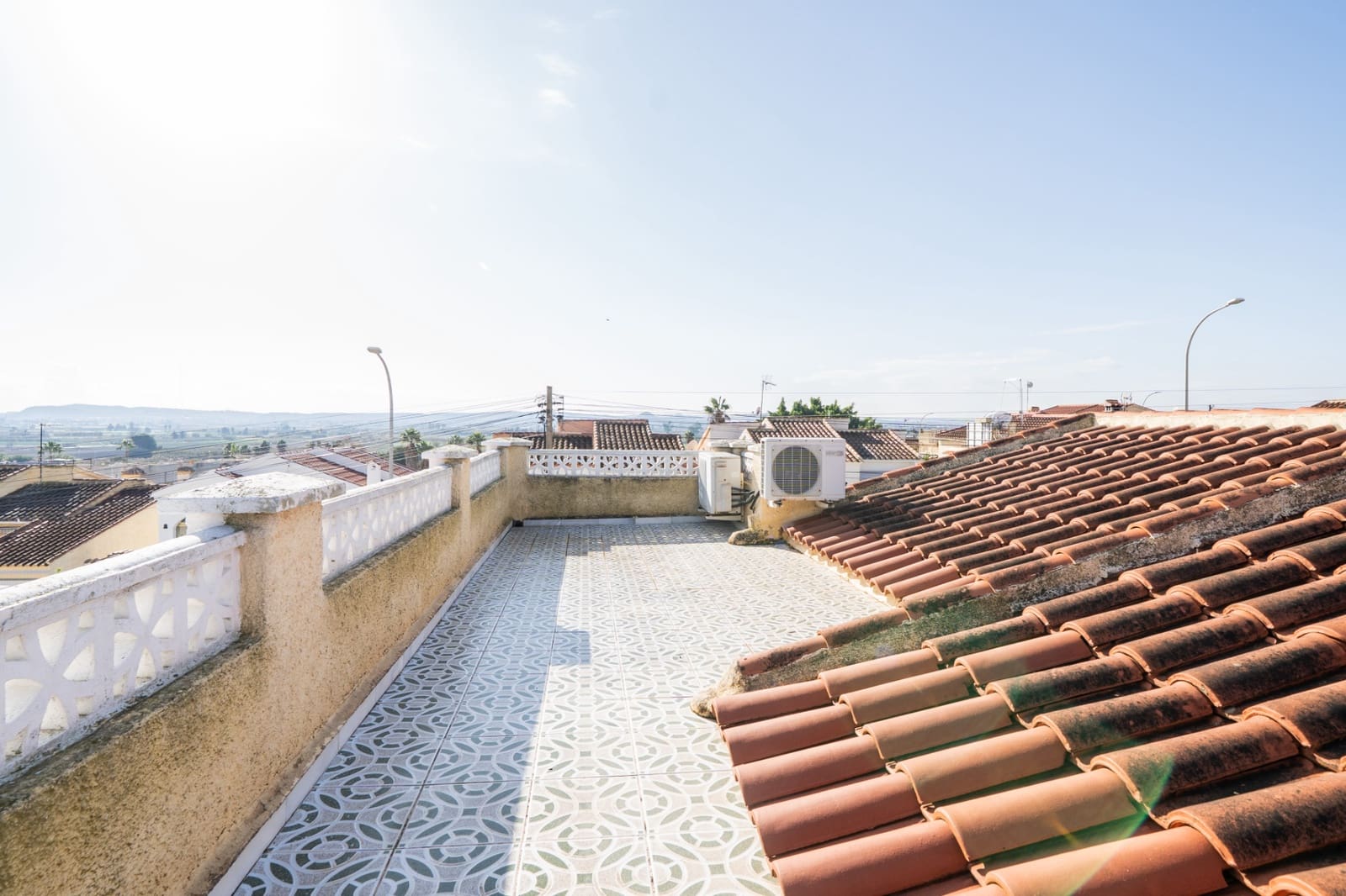 3 makuuhuone Huvila myytävänä paikassa La Marina mukana 
autotalli - 199 950 € (Ref: 9470005)