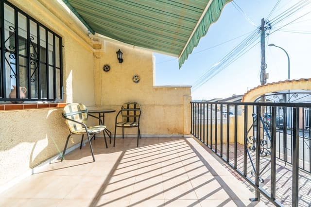 3 quarto Moradia para venda em La Marina, Elche / Elx com garagem - 199 950 € (Ref: 9470005)