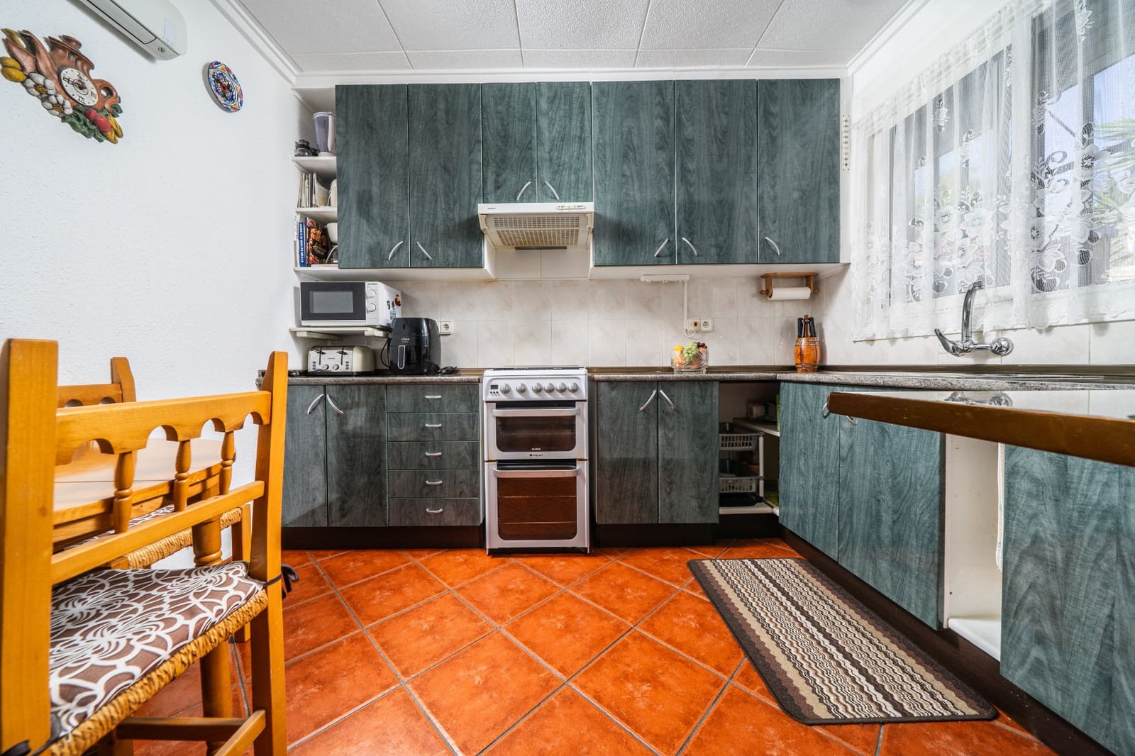 3 makuuhuone Huvila myytävänä paikassa La Marina mukana 
autotalli - 199 950 € (Ref: 9470005)