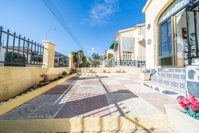 3 quarto Moradia para venda em La Marina, Elche / Elx com garagem - 199 950 € (Ref: 9470005)