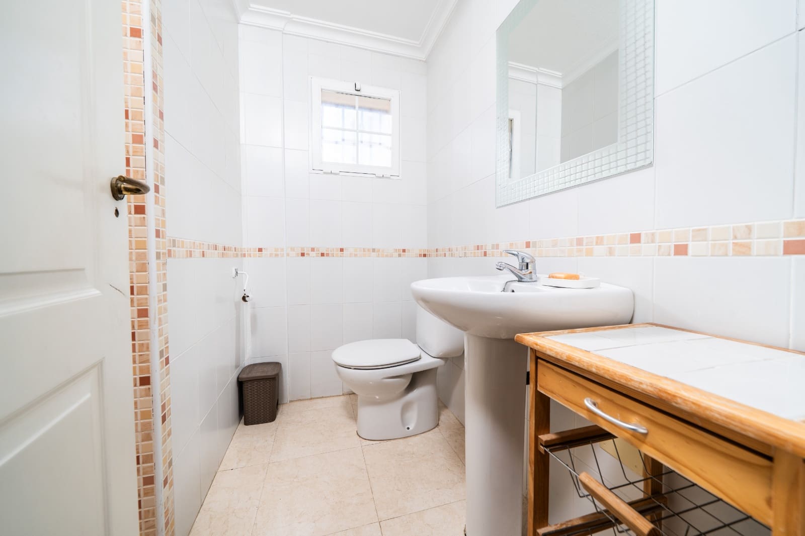 3 soveværelse Semi-Rækkehus til salg i La Marina med swimmingpool - € 219.000 (Ref: 9480676)