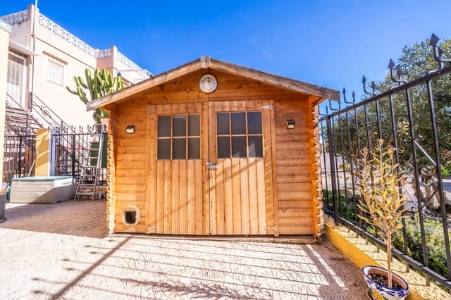 3 Zimmer Villa zu verkaufen in La Marina, Elche / Elx - 198.000 € (Ref: 9493873)