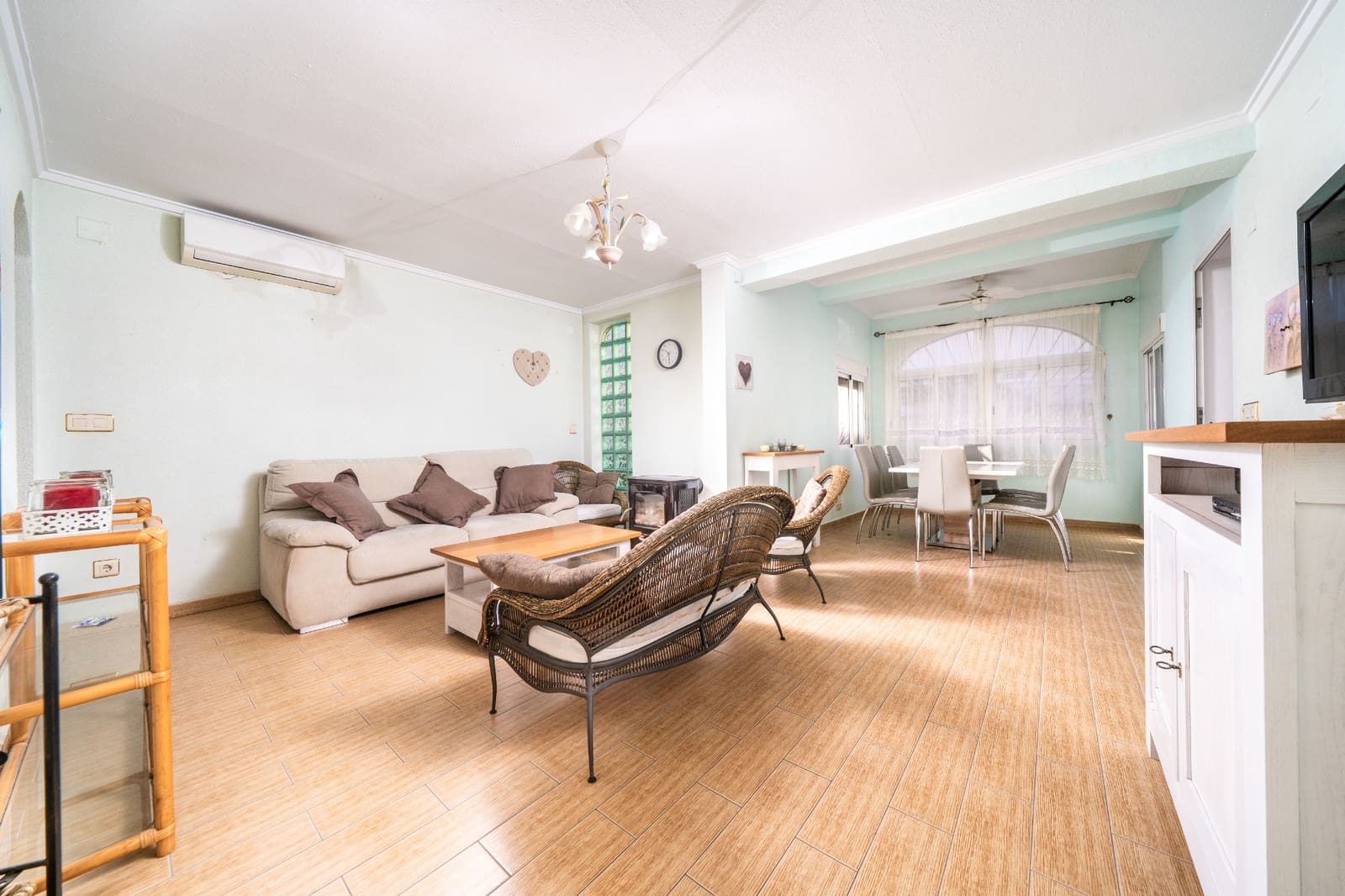 3 bedroom Villa for sale in La Marina with pool - € 265,000 (Ref: 9495391)