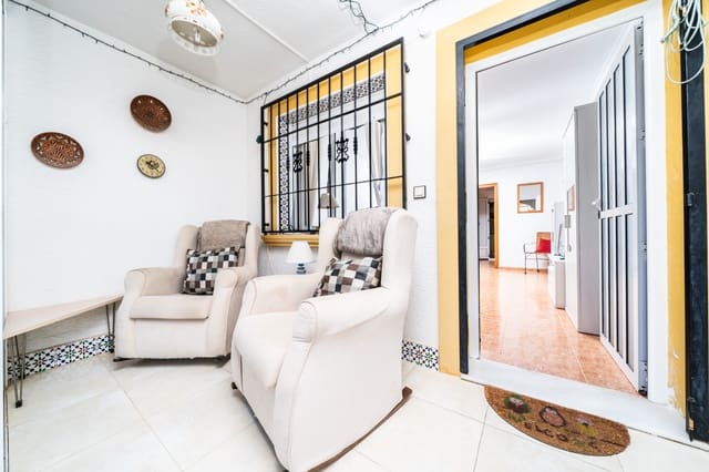 3 soveværelse Rækkehus til salg i La Marina, Elche / Elx med swimmingpool - € 179.000 (Ref: 9523058)