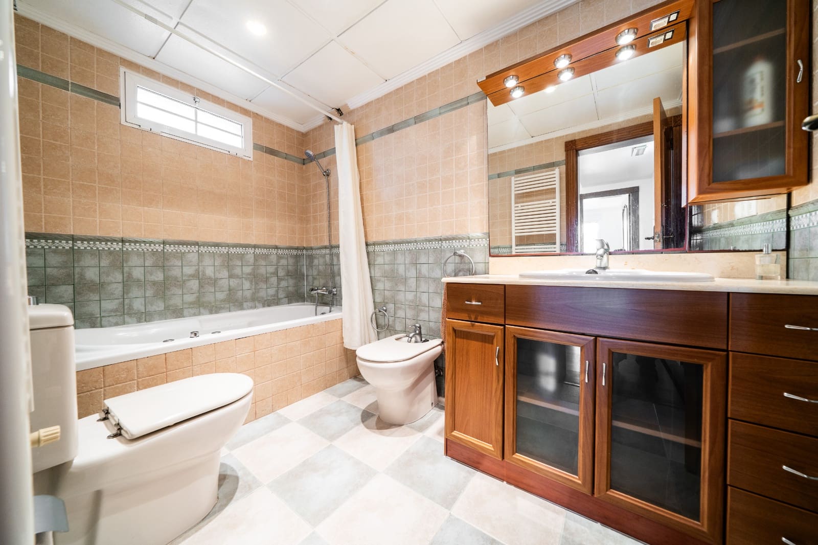 4 chambre Villa/Maison à vendre à La Marina avec piscine garage - 425 000 € (Ref: 9525701)