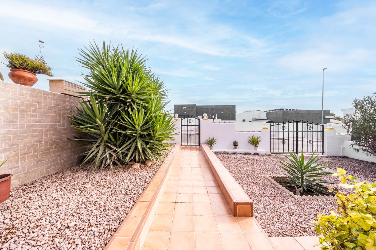 3 soverom Hus til salgs i La Marina med svømmebasseng - € 179 950 (Ref: 9539681)