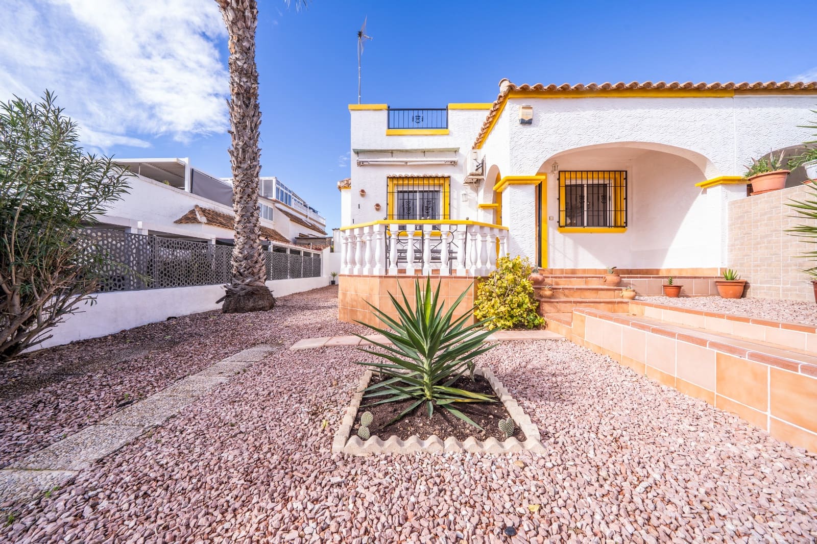 3 soverom Hus til salgs i La Marina med svømmebasseng - € 179 950 (Ref: 9539681)