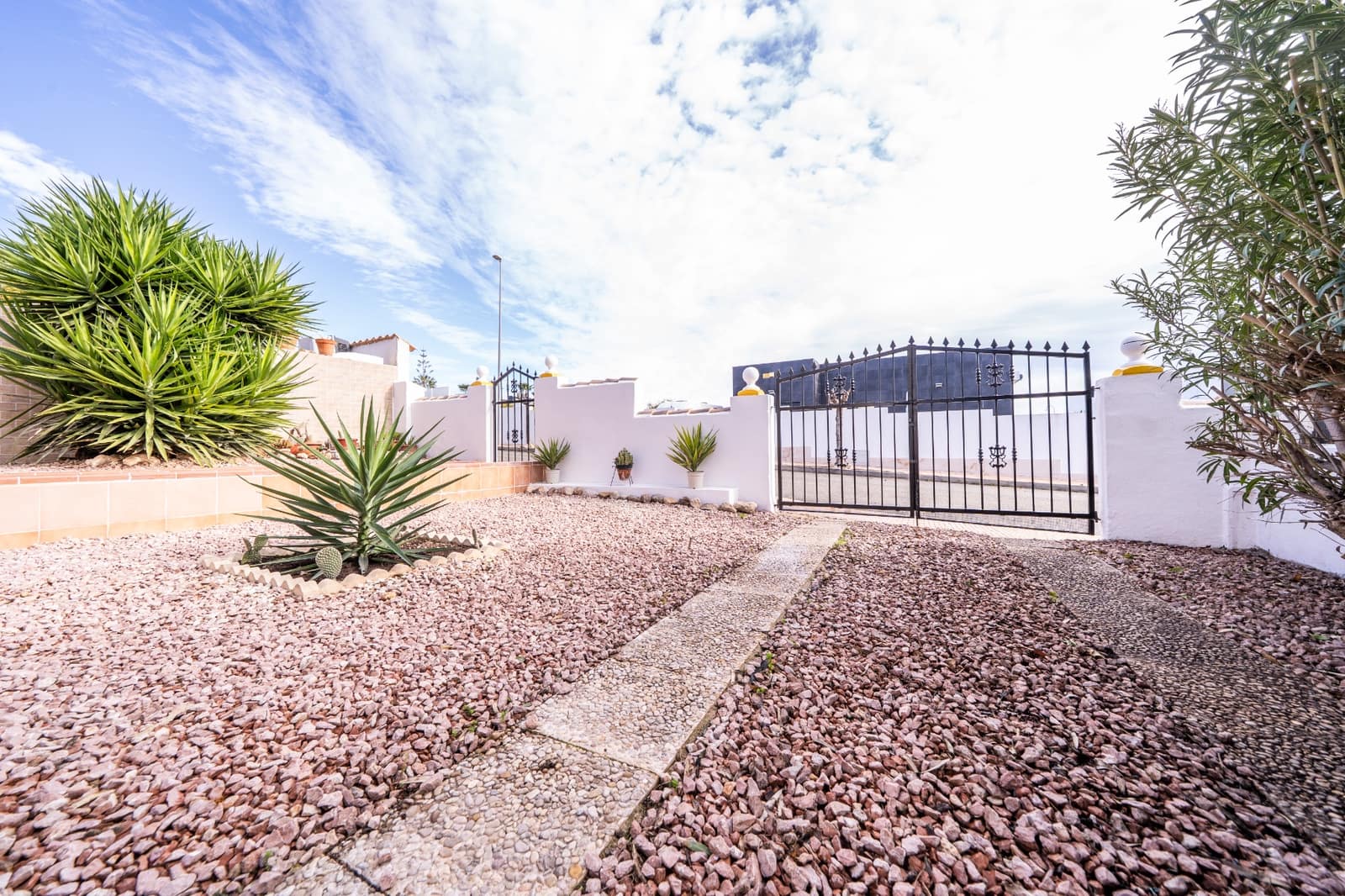 3 soverom Hus til salgs i La Marina med svømmebasseng - € 179 950 (Ref: 9539681)