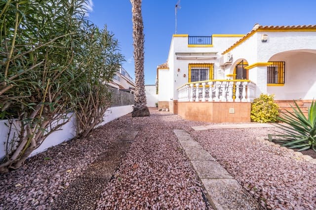 3 soverom Hus til salgs i La Marina, Elche / Elx med svømmebasseng - € 179 950 (Ref: 9539681)