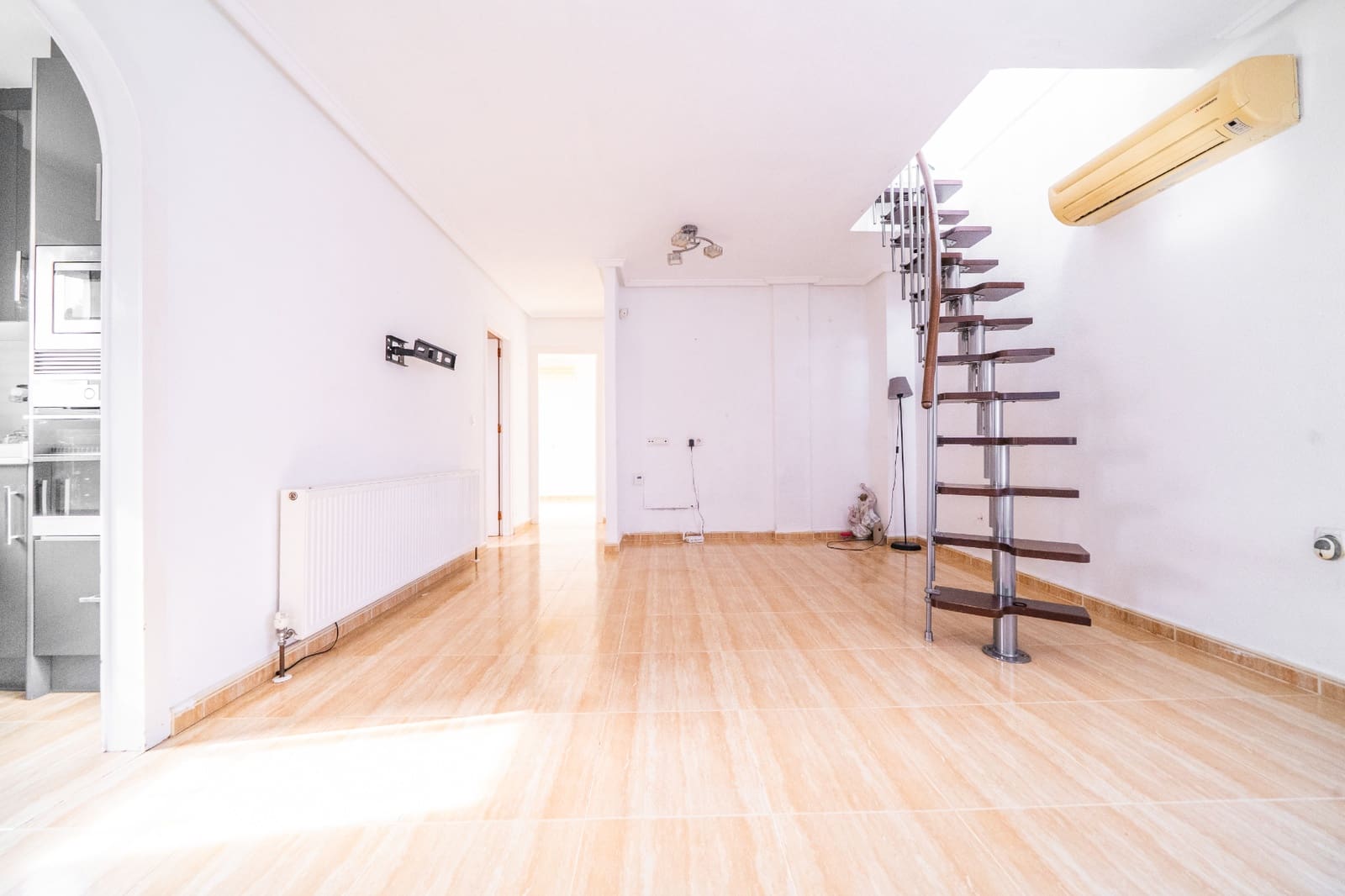 3 soveværelse Villa til salg i La Marina med swimmingpool - € 199.950 (Ref: 9559763)