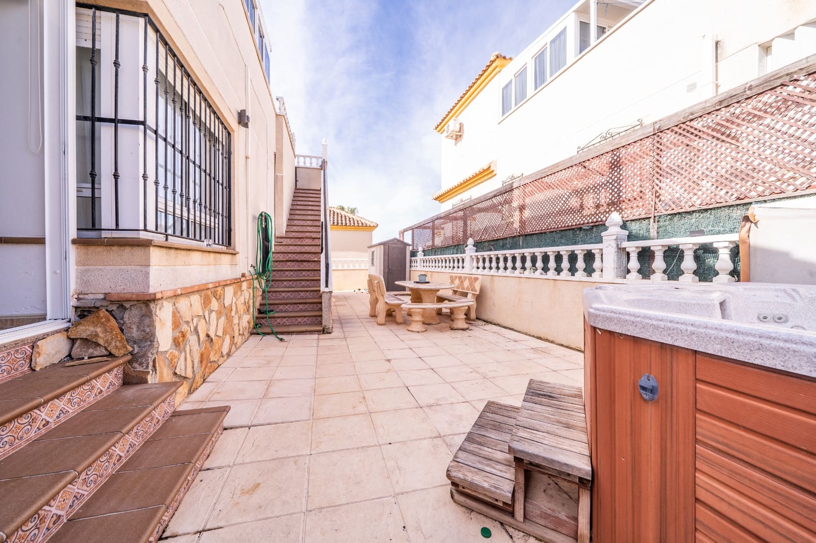 3 soveværelse Villa til salg i La Marina med swimmingpool - € 199.950 (Ref: 9559763)