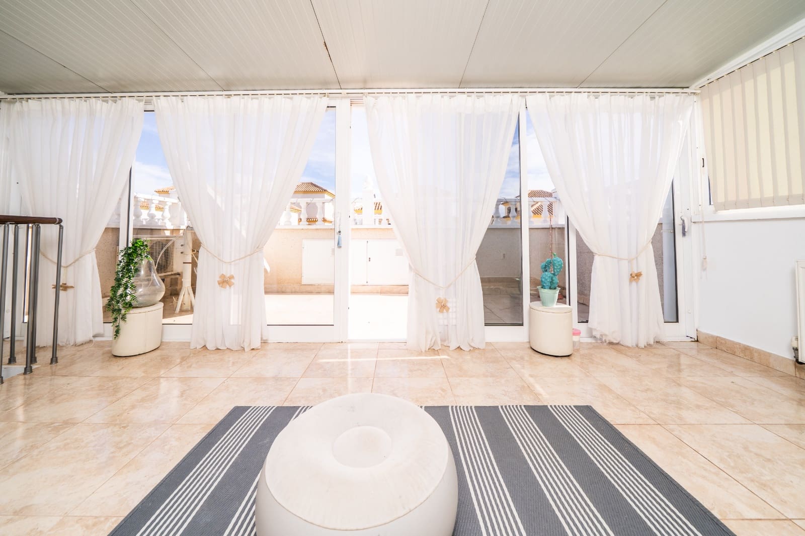 3 soveværelse Villa til salg i La Marina med swimmingpool - € 199.950 (Ref: 9559763)