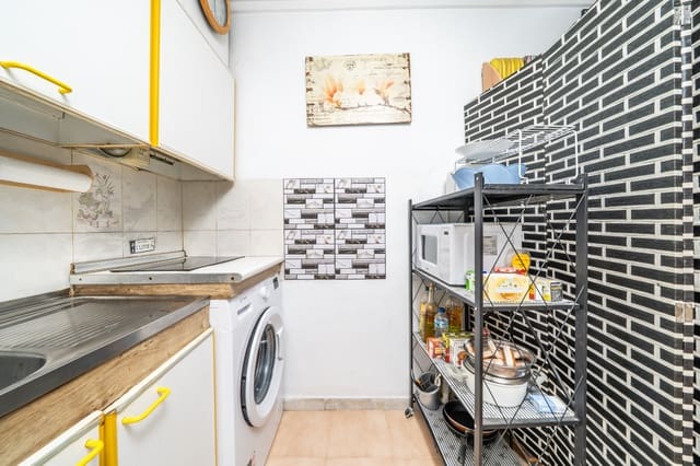 1 soverom Rekkehus til salgs i La Marina, Elche / Elx - € 79 900 (Ref: 9566471)