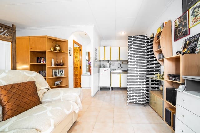 1 soverom Rekkehus til salgs i La Marina, Elche / Elx - € 79 900 (Ref: 9566471)
