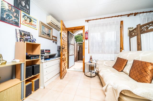 1 soverom Rekkehus til salgs i La Marina, Elche / Elx - € 79 900 (Ref: 9566471)